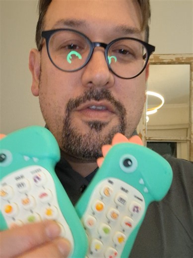 Celular de Brinquedo Musical para Bebê – Dinossaurinho Barato