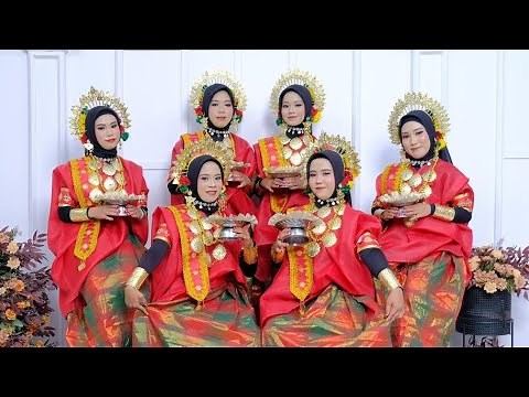 Tari Paduppa II Tarian tradisional Sulawesi Selatan - by Sanggar Seni SMKN 7 Luwu