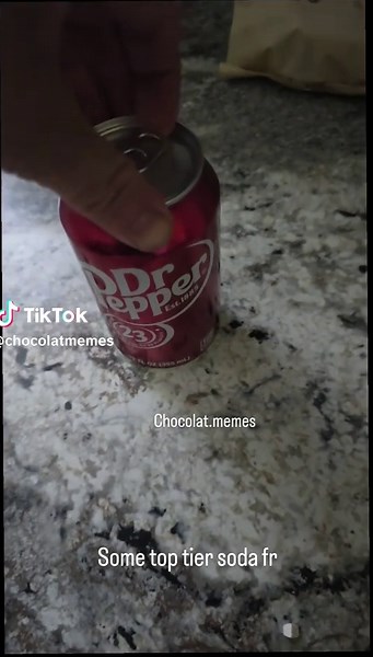 ChocolatMemes (@chocolatmemes)’s videos with original sound - ChocolatMemes
