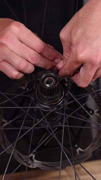 Freehub Installation Hack! #mtb #gravelbike #hacks
