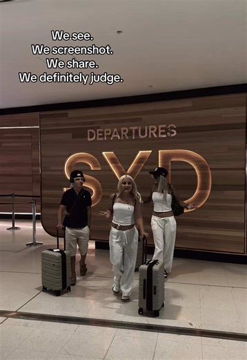 Bella Jané (@bellajanexo)’s videos with original sound - ｃａｓｅｙ