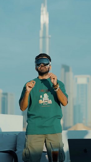 181K views · 2.9K reactions | I tried Apple vision pro - is it the future? | Discover with Joe HaTTab | Facebook