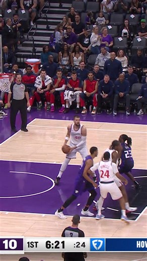 108K views · 2.8K reactions | KAWHI DUNKED! #kawhi #dunk | L.A. Clippers | Facebook