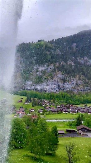 Switzerland 🇨🇭 Lauterbrunnen📍⛰️🏡 #photography #switzerland #mountains #alp #naturephotography