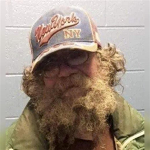 The homeless old man went to the police station and asked them to take a shower, but the police officers completely transformed him! See Below https://reels.feji.io/blog/the-homeless-old-man-went-to-the-police-station-and-asked-them-to-take-a-shower-but-the-police-officers-completely-transformed-him | Next Curiosity | Facebook