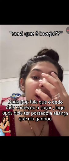 Será que é inveja?? Dedo da Duda Pop começa a coçar logo após ela ter postado a aliança que ela ganhou #dudapop #gravideznaadolecencia #casamento #fyyyyyyyyyyyyyyyyyyy #viral_video