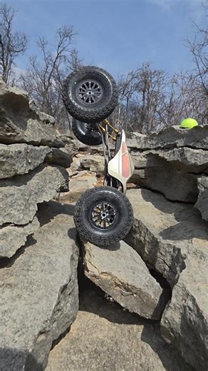 ‪@DLUX_FAB_RC‬ Lunatic Sporty - Balanced #rccrawler #offroad #competition #rockcrawler #wrcca