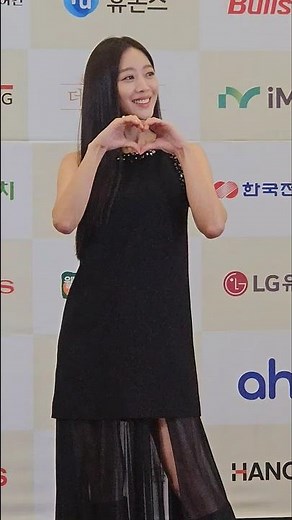 조보아, 눈부신 미모