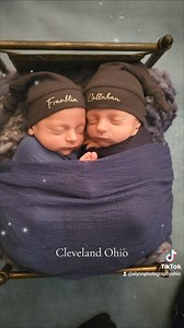 Identical newborn twins in the studio today 😍 they did exceptionally good! #twins #newbornphotographer #newbornphotography #clevelandohio | A. Lynn Photography - Newborn, Child and Family Photographer - Ohio