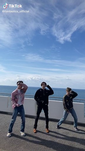 #サマドロチャレンジ ⛴✨みなさんも踊ってみてください！！#fantastics #瀬口黎弥 #八木勇征 #木村慧人 #summerdrops