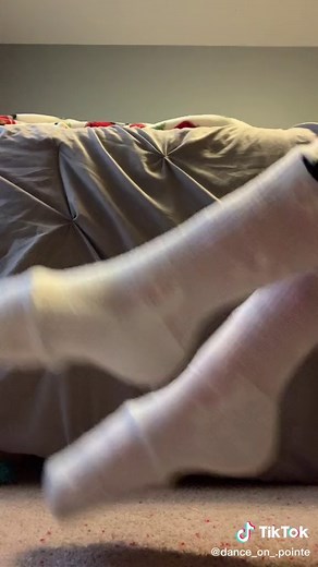 How to Make Pointe Shoes: A Step-by-Step Guide