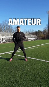 The proper way to scan in football #soccer #football #training #footy | Joe Efford Elite Training