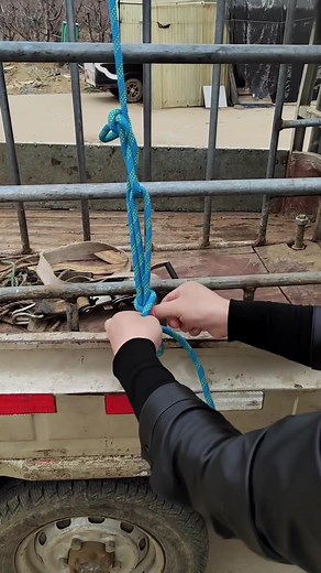 #knot #PringlesCanHands #foryou #car #TalkingTree #fypシ #rope #idea