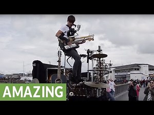 People are amazing in this compilation of unusual talents!