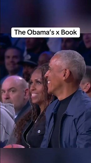 President Barack Obama and Devin Booker dapped up during the NBA All-Star Game 🔥