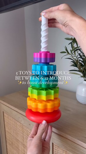 Mackenzie Hyland on Instagram: "Comment ✨PLAY✨ and I’ll send you the links to all of these amazing development toys! Add these toys to your baby’s toy rotation this upcoming week & send to a parent friend who needs to know about these fun development toys 🤩 5 TOYS TO INTRODUCE BETWEEN 6-12 MONTHS 👇🏻 🍣 SUSHI SHAPE SORTER: Your baby will learn how to differentiate basic shapes and colors through sorting! Picking up the soft sushi pieces, also enhances fine motor skills & hand eye coordination.