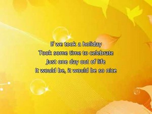 Madonna - Holiday, Lyrics In Video