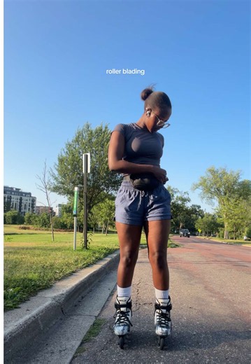 Roller Blading Cardio Workout: Burn Calories Fast This Summer