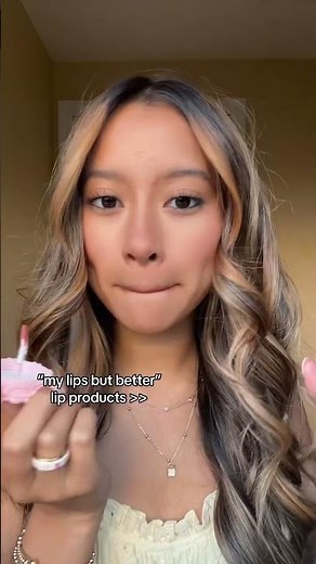 i’m absolutely hooked on flower know’s lip creams🤭🤭 #makeup #flowerknows #makeuptutorial