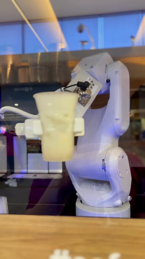 Robot Making Lemonade - Unique Bio-Tech Creation in 2021