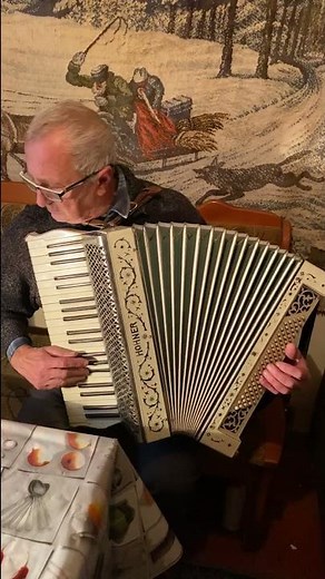 Piano accordion Hohner, 80 Bass, 3 voice, Old Germany Accordion, Collectible accordion, Made in GDR