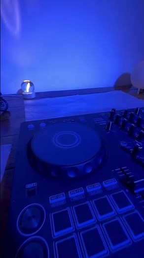 DDJ-FLX4 Unboxing | BEST Beginner DJ Controller