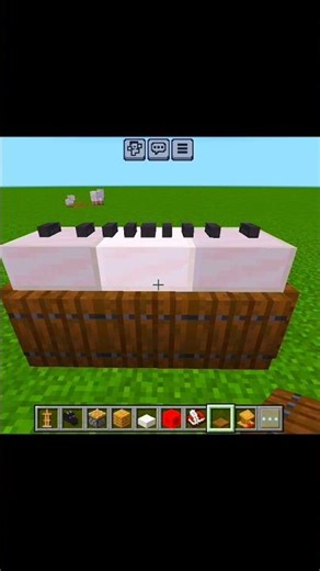 I Built a WORKING Piano in Minecraft (No Mods)