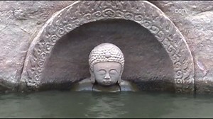 Sunken 600-year-old Buddha emerges from water in China