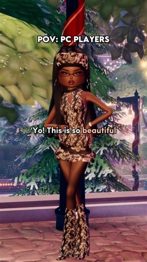 POV: The view of PC Players VS MOBILE Players! #dresstoimpress #dti #dtiroblox