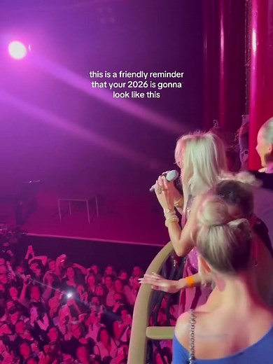 fu & uf is gonna be so fun to sing at the top of my lungs #skyenewman #fuanduf #skyenewmanconcert #skyenewmantour @skyenewman__ (via holliefarmer15.09.25)