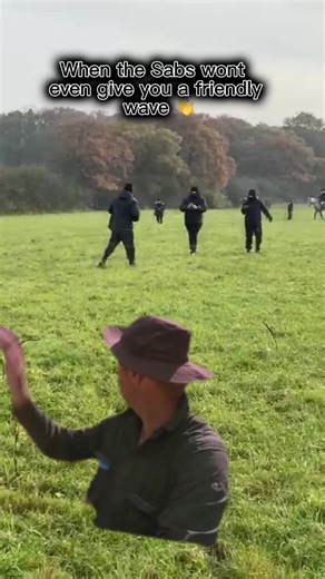 Understanding the Wave Gesture in Hunting