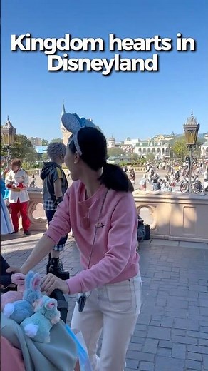Kingdom Hearts came to Disneyland ✨🗝️