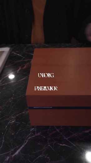 The only black dial in September’s collection. Definitely a dreamy, dressiest one for be wrapped on wrist. | TAI HING WATCH