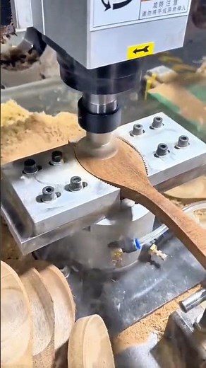 The Process of Making Wooden Spoons Using Automatic CNC Machines #shorts