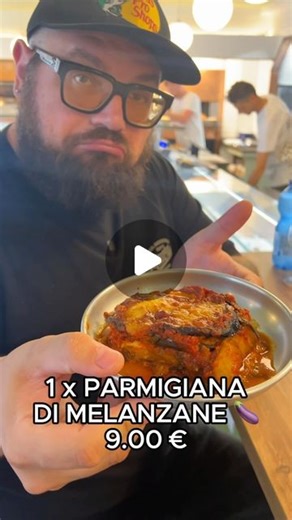 Mocho | Raga oggi SGARRO in ROSTICCERIA a Milano! 🍗 Lesssss go! ❤️ | Instagram