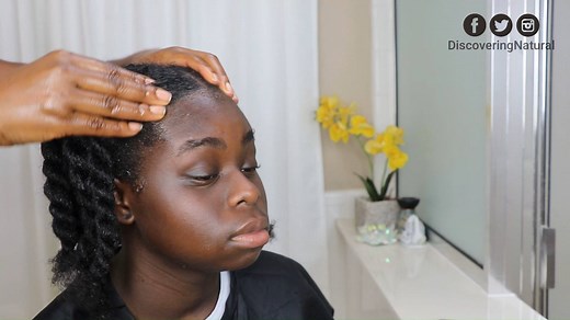 How to Use Amla and Olive Oil To Strengthen Hair | DiscoveringNatural