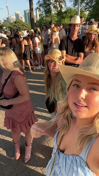 Bud stage always so fun to get into 🤠🥴