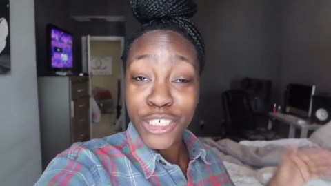 FALLING DOWN THE STAIRS PRANK ON BOYFRIEND! *CUTE REACTION*