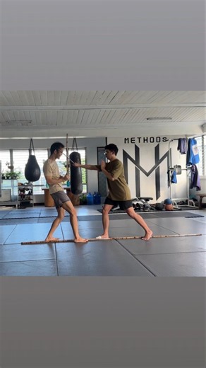 First Timers Balintawak Eskrima Drill with Weight Shifting