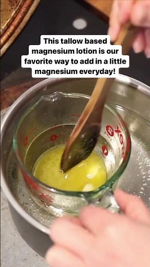 DIY Magnesium Lotion Recipe #diyskincare #magnesium #fromscratchfarmstead