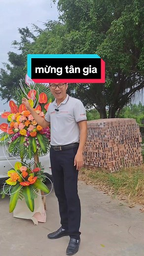 mừng tân gia - chủ nhà và nhà thầu vui vẻ #hieukientruc #nhadep #tangia #nhamoi #xaynhatrongoi #thietkenhadep #xuhuong