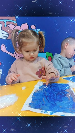 Oko nas pahulje vladaju ❄️ Tiho i nježno padaju i padaju 🌨 One znaju tko ih voli i zato su tu, 🥰 Pozivaju na igru djecu veselu 🧑‍🤝‍🧑👭 ❤️ Čuvaonica/Radionica ❤️ | Rođendaonica Hoki Poki