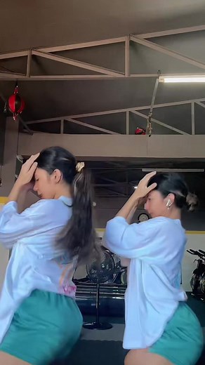 New Trend TikTok Dance Challenge with Kitty and Kakai