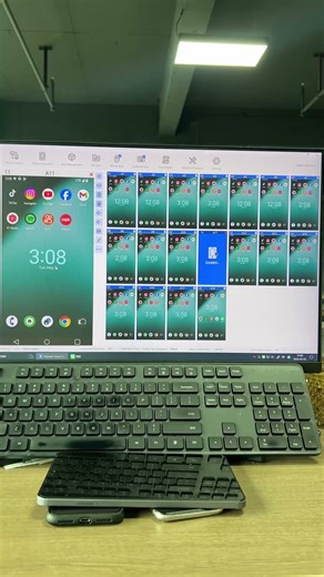 One device contains 20 mobile phones plus free group control software.#MobileFarm #Matrixequipment