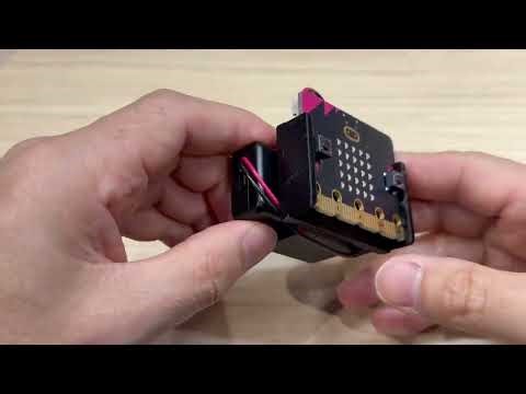 micro:bitと電池電池ボックスを固定するホルダー / micro:bit & Battery Holder (Integrated Grip Case)