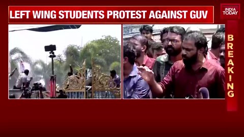 Students protest against Kerala Governor, allege saffronisation of universities