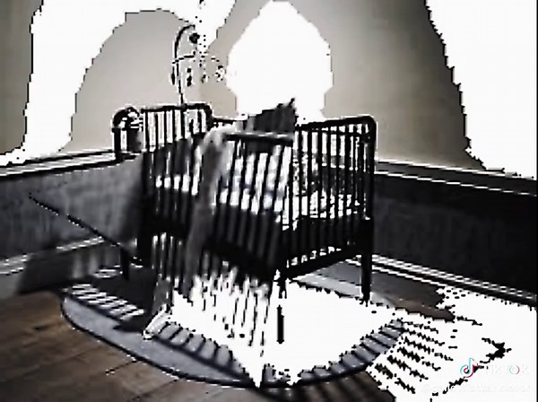 distraught at the sight of her missing infant #mandelacatalouge #alexkister #intruderalert #fyp