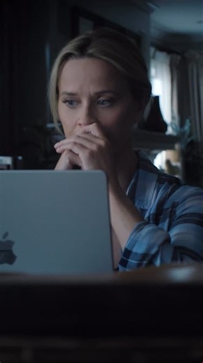 Breaking news… the wait is over! 🚨 The season 4 premiere of @TheMorningShow is streaming now on @AppleTV! | Hello Sunshine