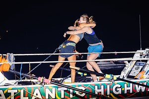 New World Record and Winners of the Women’s class🏆Fastest Women’s pairs team💥Atlantic Highway 🇬🇧38 days, 12 hrs & 18 min | World's Toughest Row