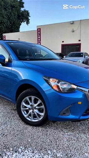 🚗 Mazda Demio 2015 – Compact, Stylish & Fuel Saver! Attractive blue color 💙 Only 62,000 KM driven 🔥 1.5L diesel engine – super fuel efficient ⛽ Push start button for modern feel 🔑 Smooth drive, low maintenance & perfect for city use 👌 📩 DM now – grab this deal before it’s gone! #MazdaDemio #DemioZambia #UsedCarsZambia #LusakaCars #DieselCar